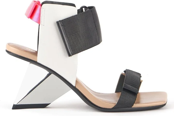 Rockit Run Sandals
