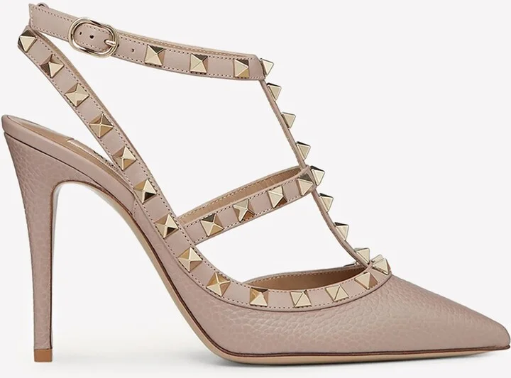 Rockstud 105 Grained Leather Pumps