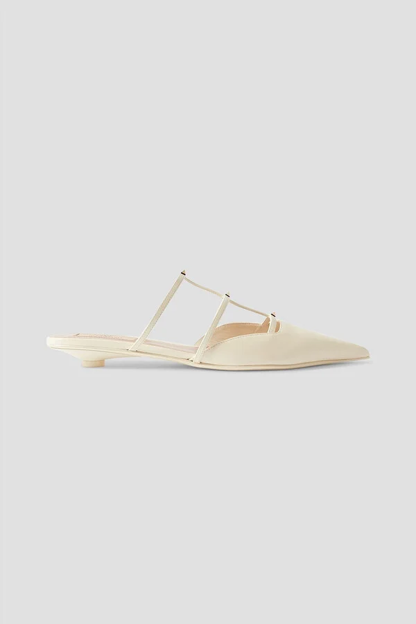 Rockstud 20 embellished leather mules
