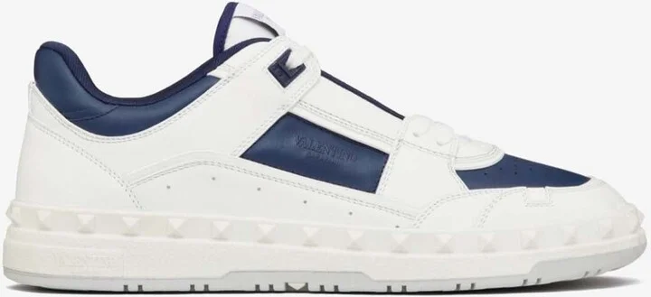 Rockstud Low-Top Sneakers