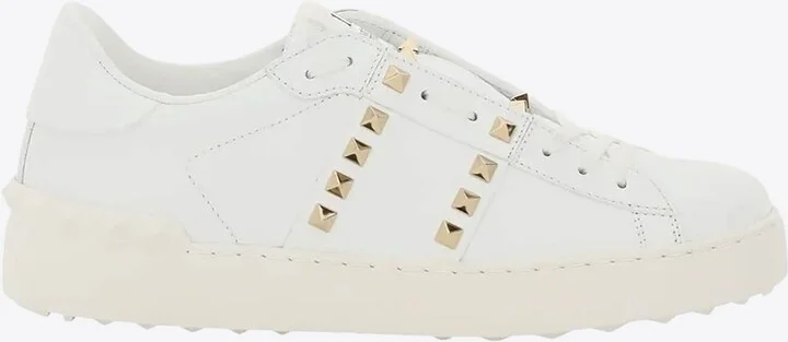 Rockstud Untitled Low-Top Sneakers