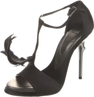 Roger Vivier - Image 2