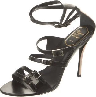 Roger Vivier - Image 2