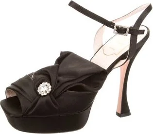 Roger Vivier - Image 2