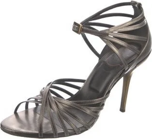 Roger Vivier - Image 2