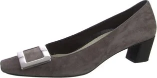 Roger Vivier - Image 2