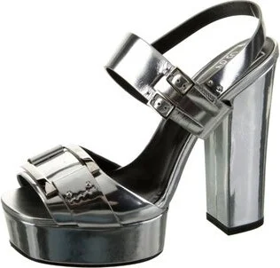Roger Vivier - Image 2