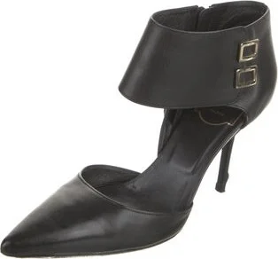 Roger Vivier - Image 2