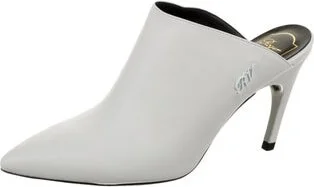 Roger Vivier - Image 2