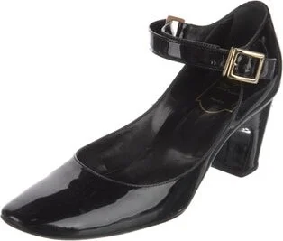 Roger Vivier - Image 2