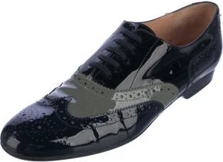 Roger Vivier - Image 2