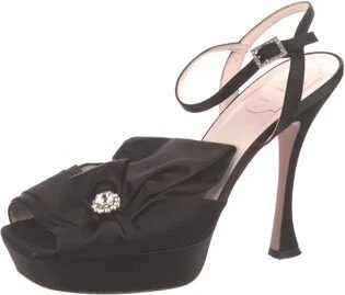 Roger Vivier - Image 2