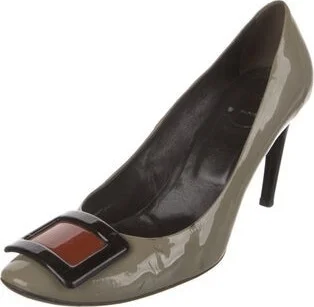 Roger Vivier - Image 2