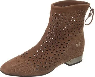 Roger Vivier - Image 2