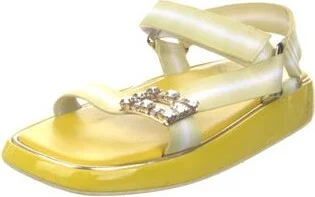Roger Vivier - Image 2