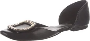 Roger Vivier - Image 2
