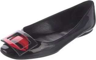 Roger Vivier - Image 2