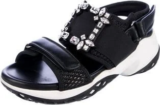 Roger Vivier - Image 2