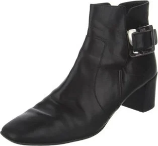 Roger Vivier - Image 2