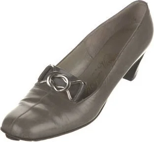 Roger Vivier - Image 2