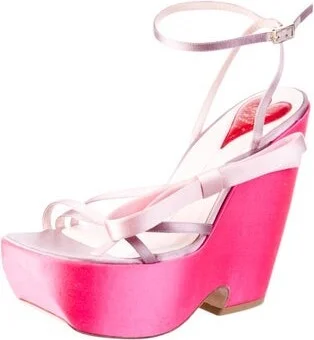 Roger Vivier - Image 2
