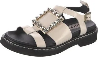Roger Vivier - Image 2
