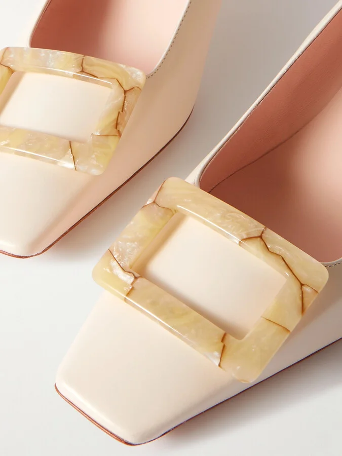 Roger Vivier - Belle Vivier 45 Buckled Leather Pumps - Cream - Image 4