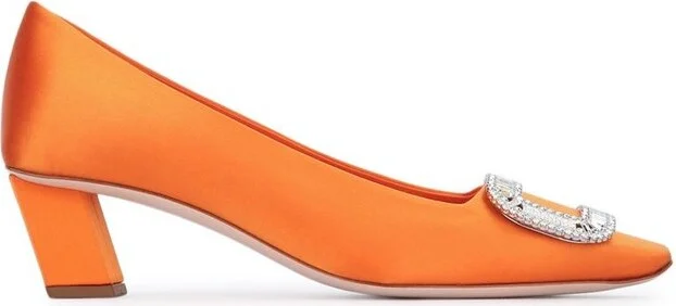 Roger Vivier Belle Vivier Pilgrim Buckle Embellished Pumps