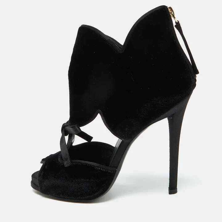 Roger Vivier Black Velvet Cut Out Bow Ankle Booties Size 36