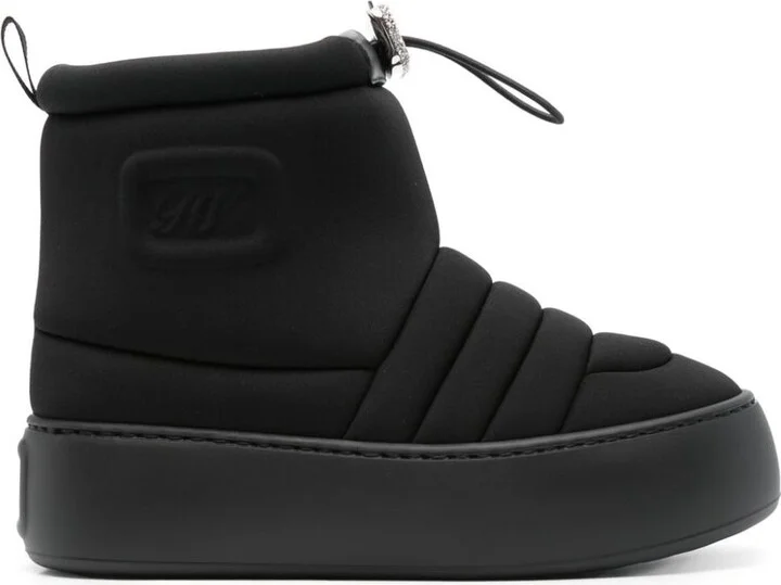 Roger Vivier Boots