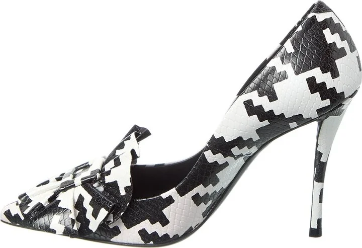 Roger Vivier Dec Frilly Embossed Leather Pump - Image 2