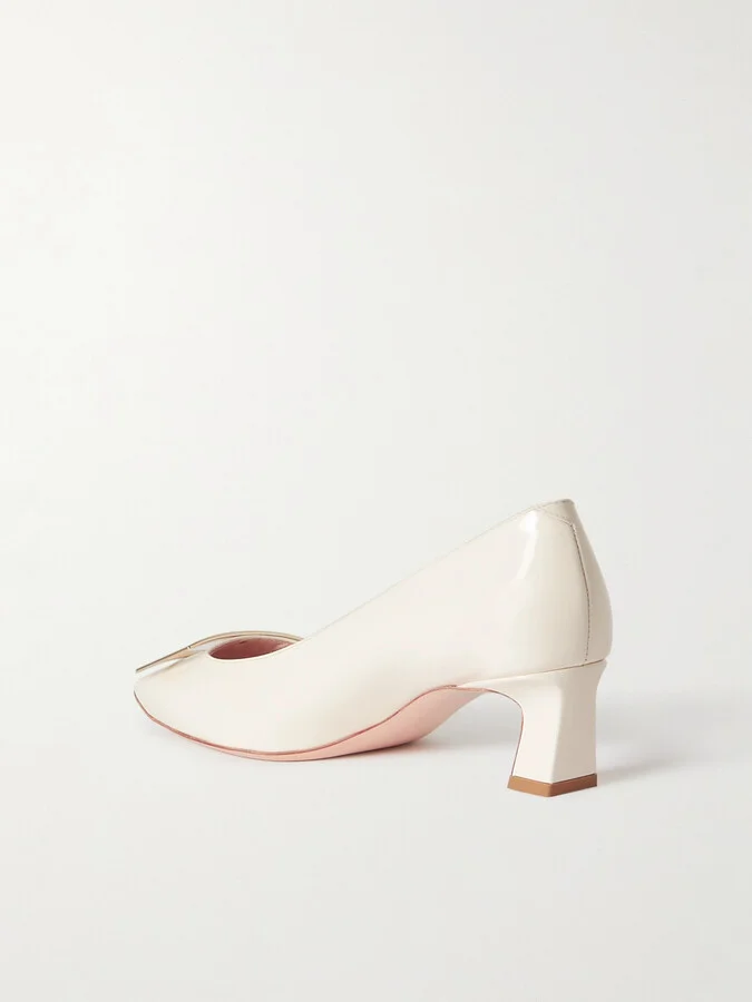 Roger Vivier - Decollete Trompette 45 Patent-leather Pumps - Off-white - Image 3