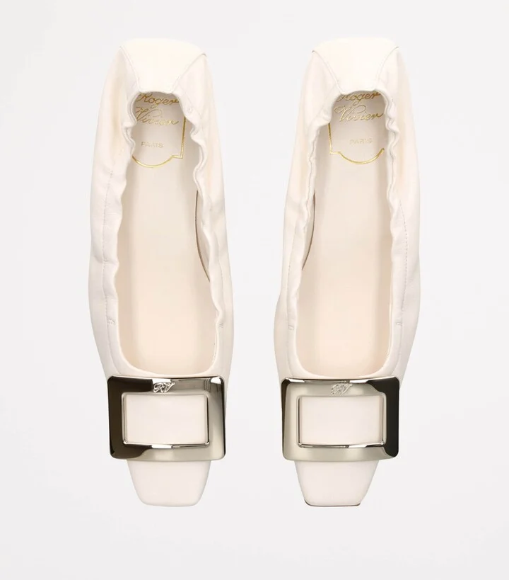Roger Vivier Patent Belle Vivier Pumps 25 - Image 4
