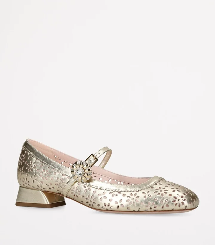 Roger Vivier Patent Leather Très Vivier Pumps 25 - Image 3