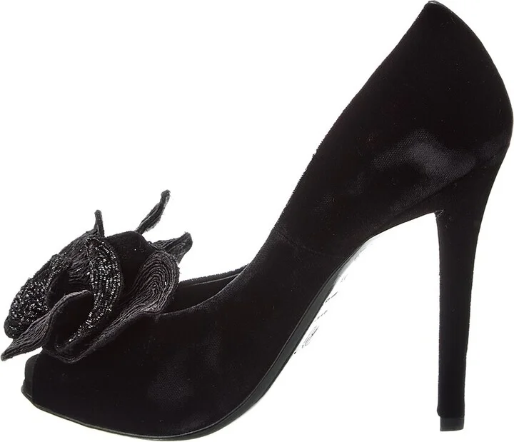 Roger Vivier Velvet Pump - Image 2