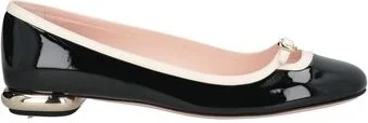 Roger Vivier Woman Ballet flats