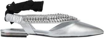 Roger Vivier Woman Ballet flats