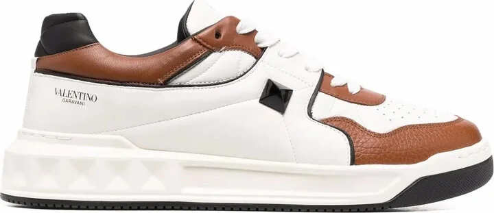 Roman Stud low-top sneakers
