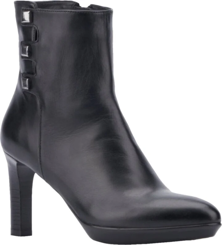 Romea Weatherproof Leather Boot