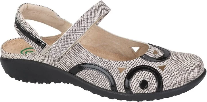 Rongo Mary Jane Shoes In Fishnet Leather