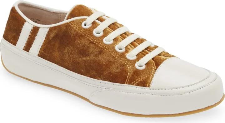 Rookie Sneaker
