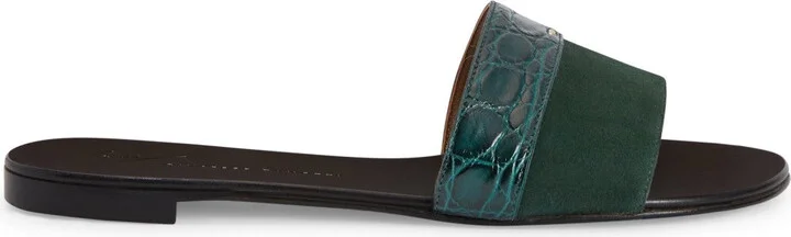 Roose 10 Slide