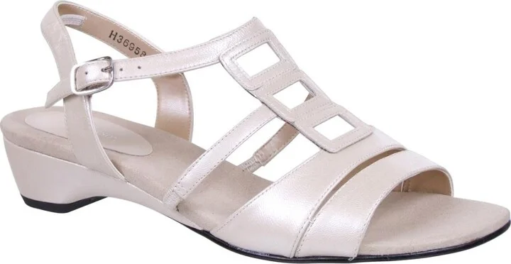 Ros Hommerson Women's Bali Slingback Sandal
