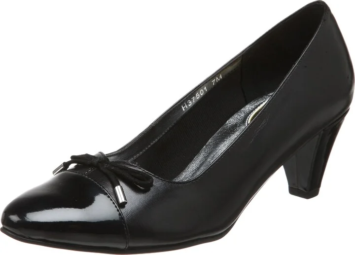 Ros Hommerson Women's Floria Pump