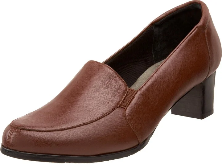 Ros Hommerson Women's Gladys Pump