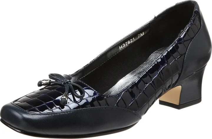 Ros Hommerson Women's Latrice Pump