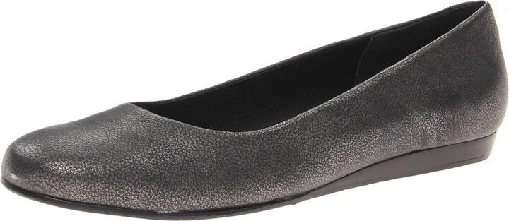 Rose Petals Women's Fine
