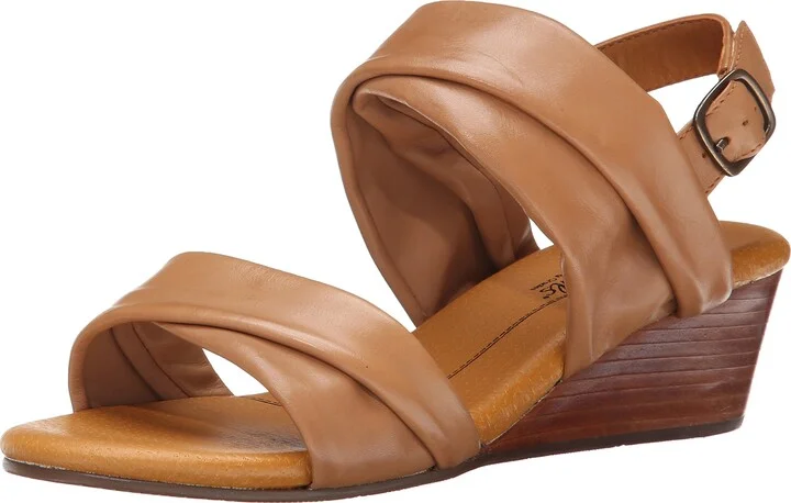 Rose Petals Women's Nimble