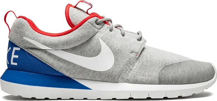Roshe Run NM W SP " Great Britain" sneakers