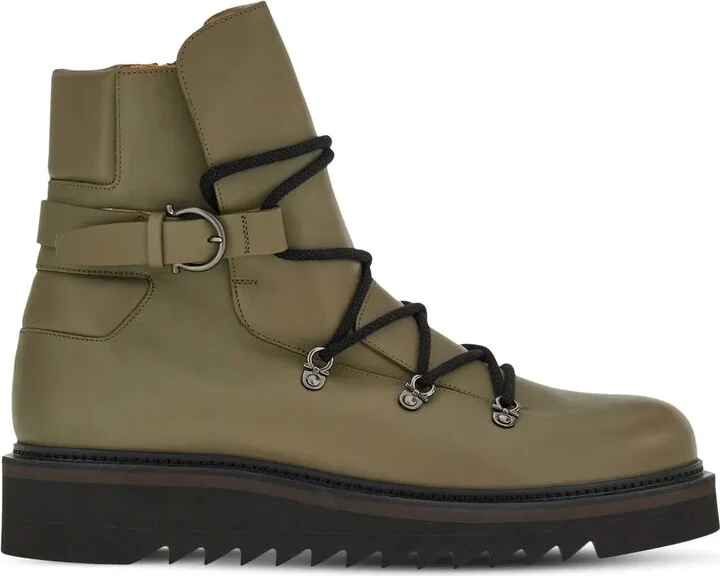 Round-Toe Leather Boots